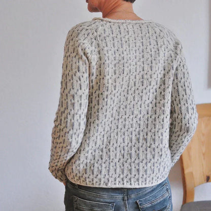 Victoria | Eleganter Grauer Pullover mit U-Boot-Ausschnitt